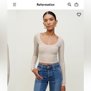 REFORMATION Paige Knit Top in color Marble Size Medium